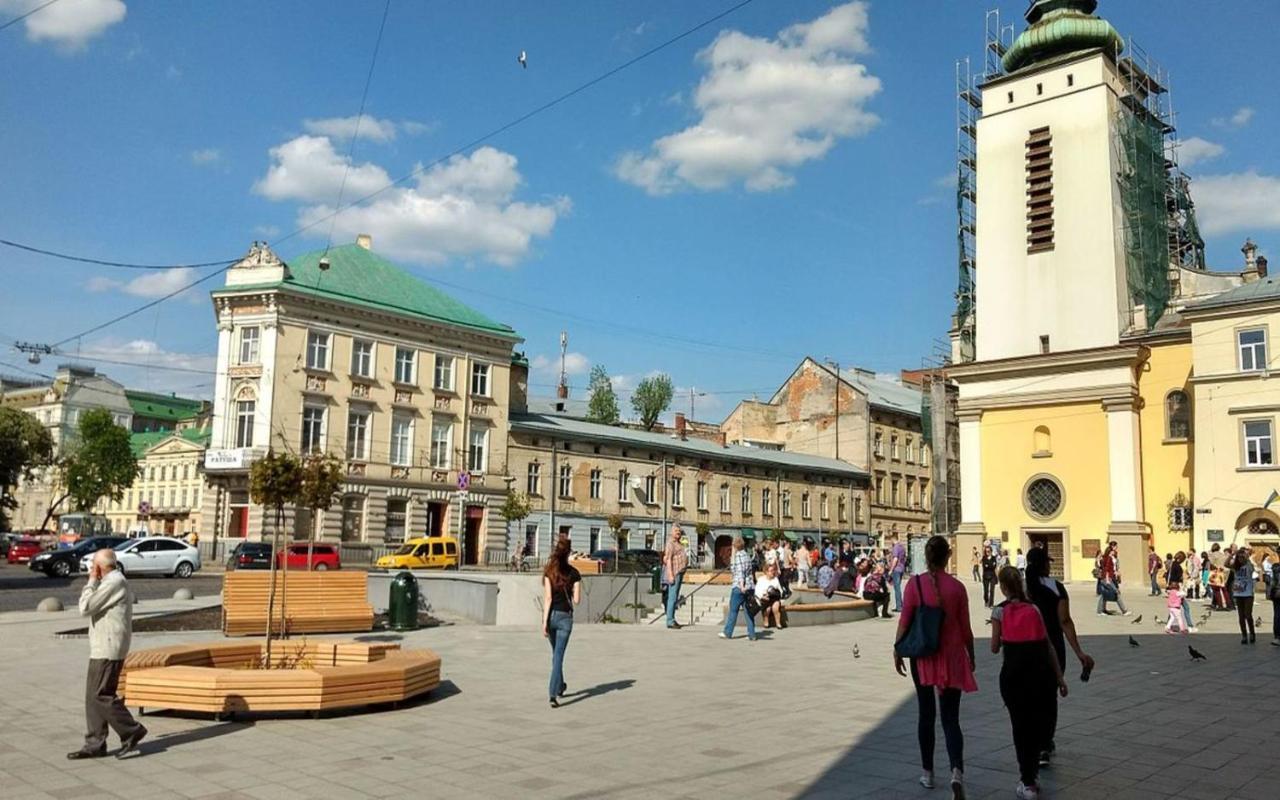 Apartment On Lychakivska 6-A Lviv Ngoại thất bức ảnh
